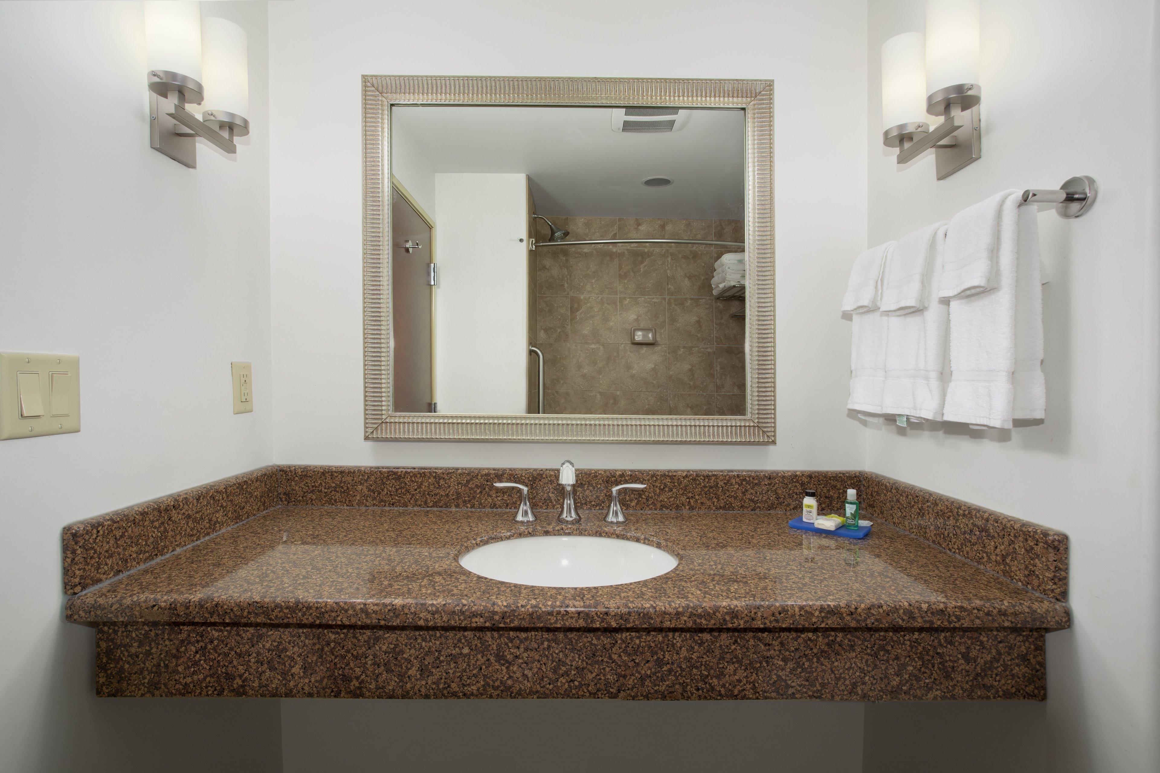 Hotel Express & By Ihg