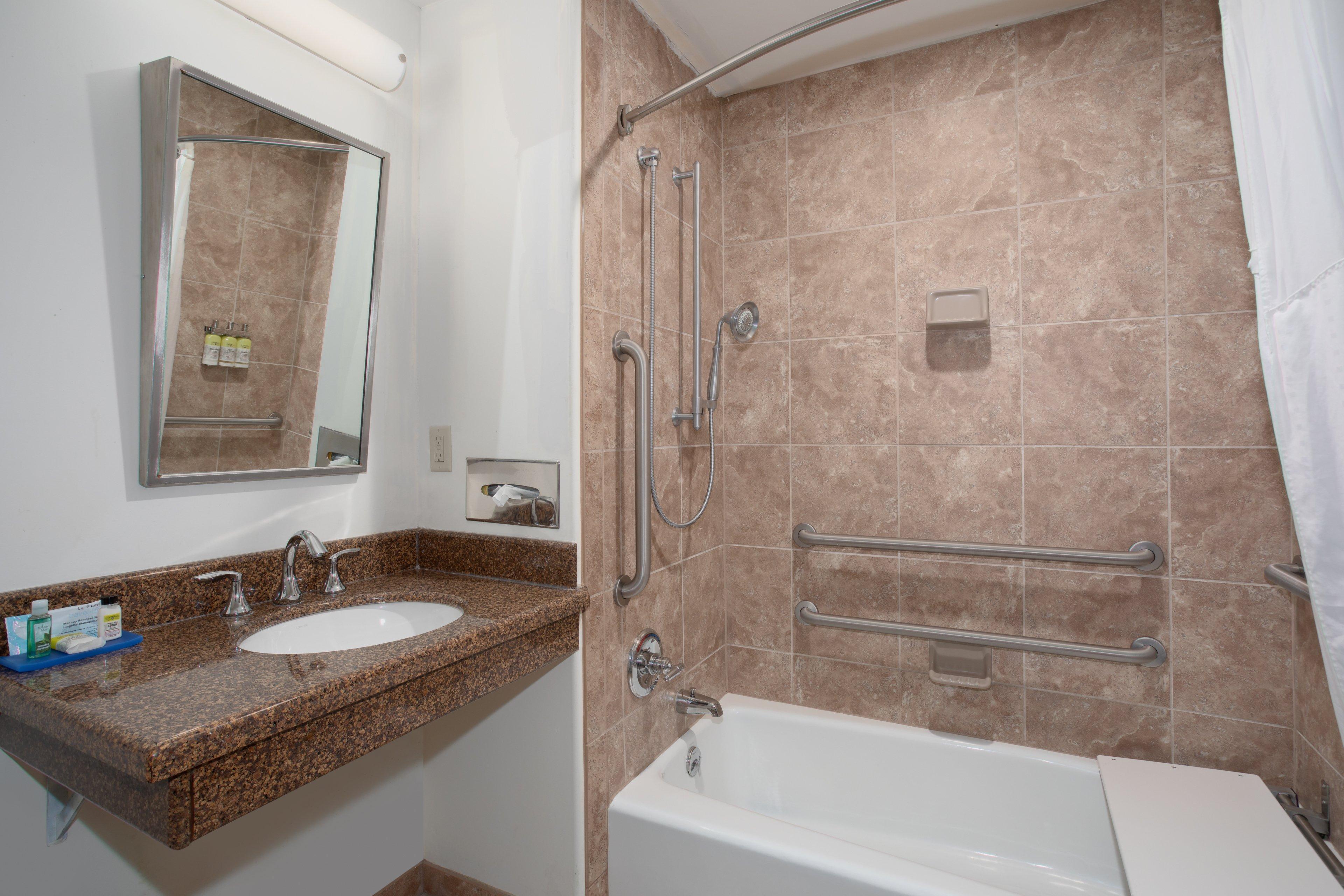Hotel Express & By Ihg Lander