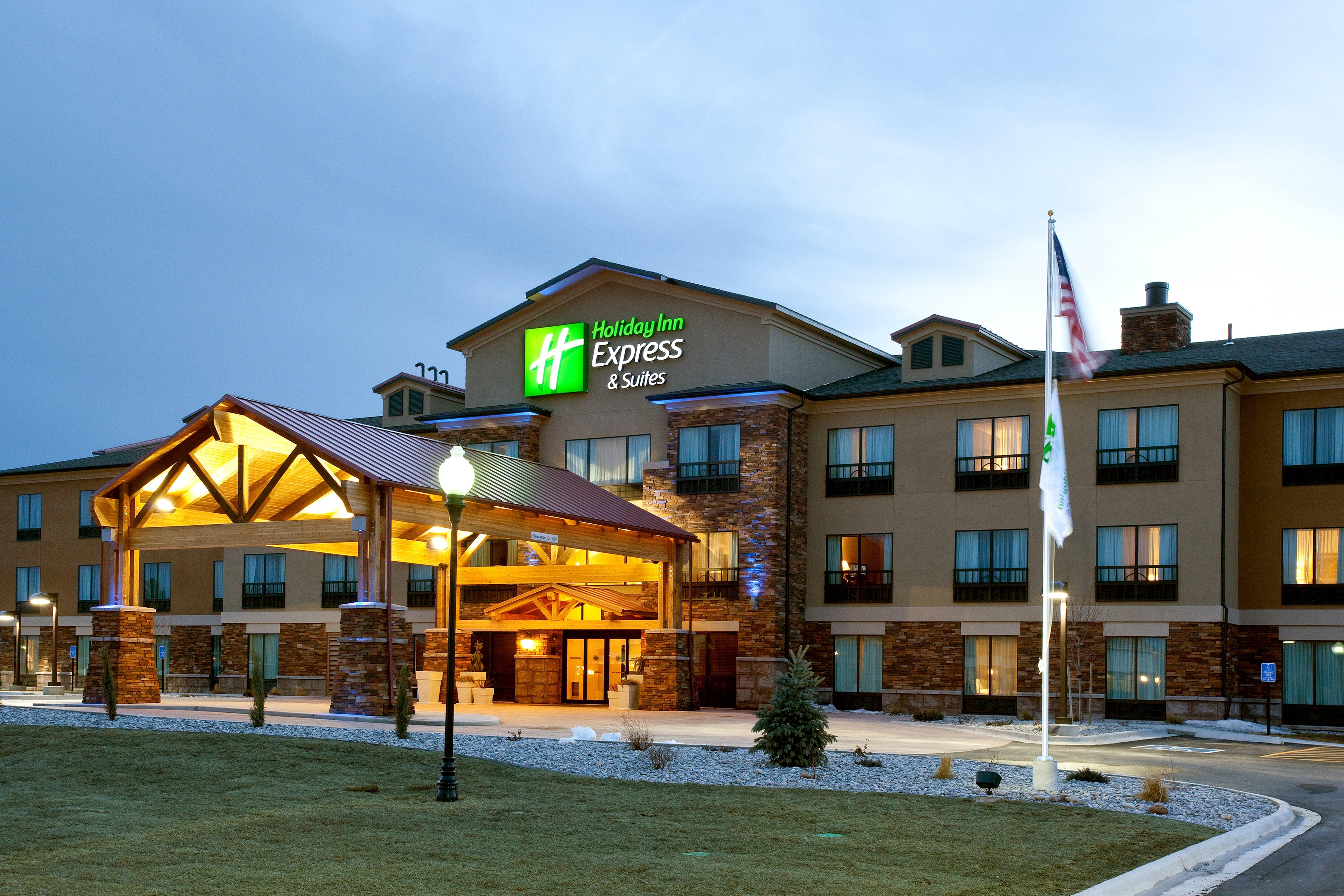 Express & By Ihg Hotel 2*